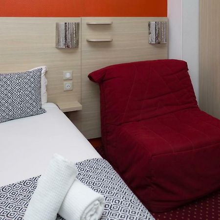 Hotel De Paris La Defense Пюто Екстериор снимка