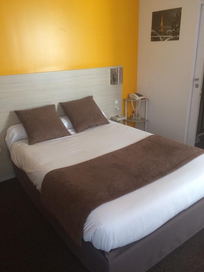 Hotel De Paris La Defense Пюто Екстериор снимка