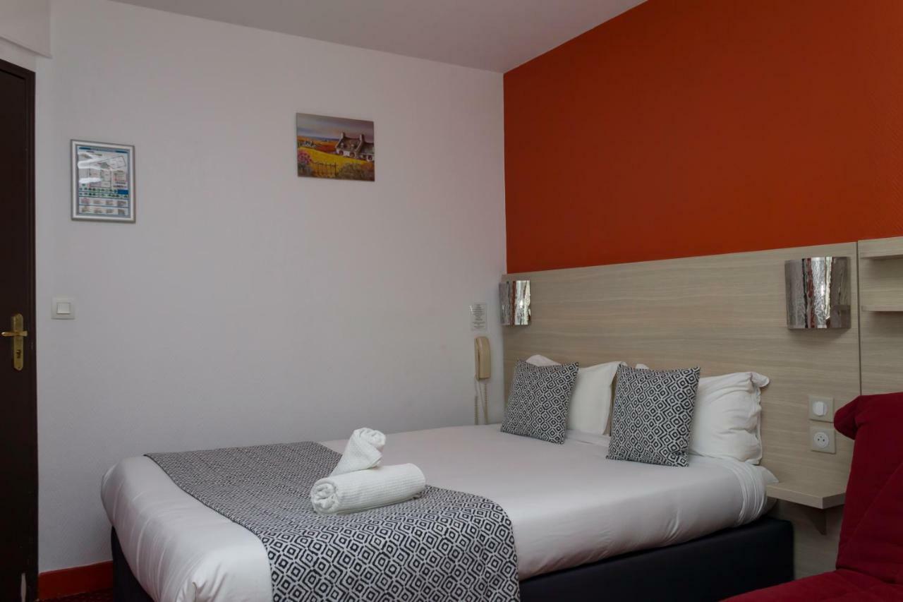 Hotel De Paris La Defense Пюто Екстериор снимка