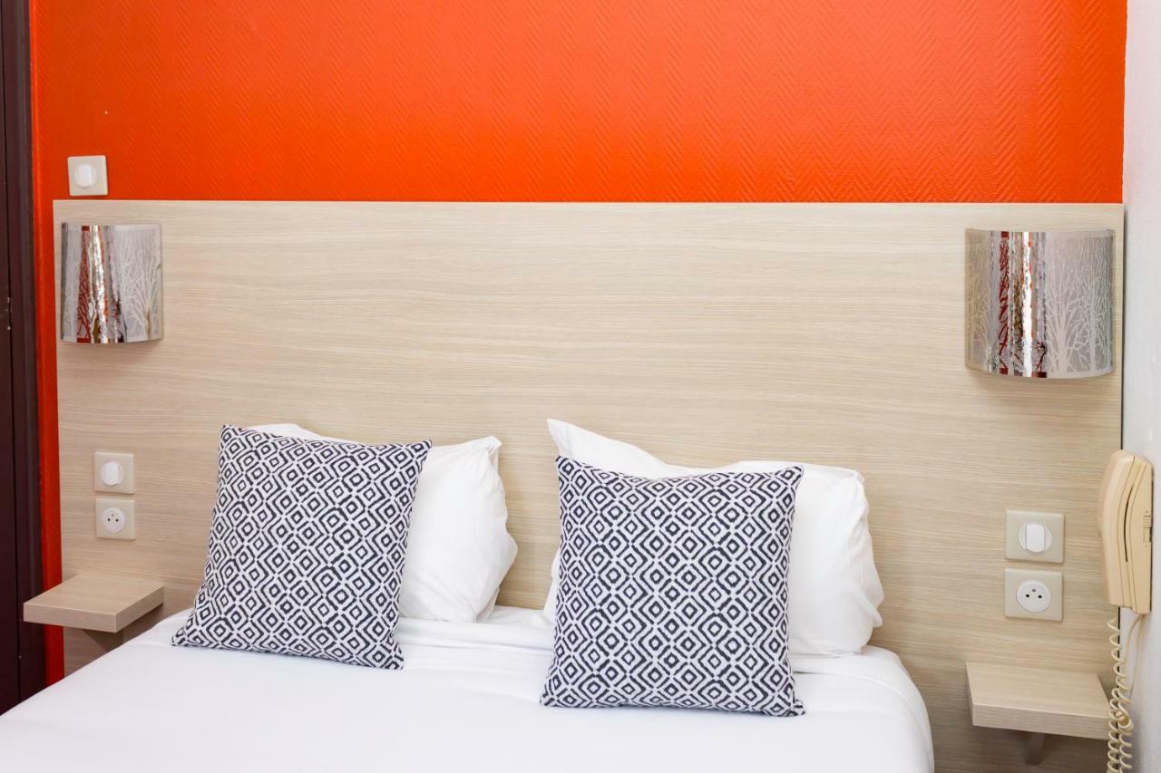 Hotel De Paris La Defense Пюто Екстериор снимка