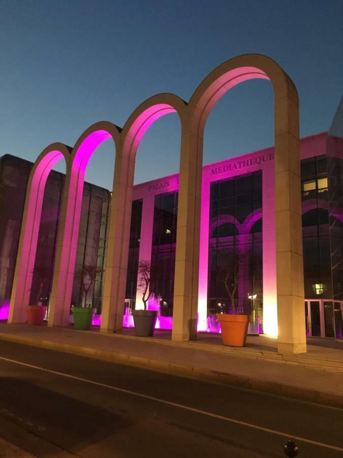 Hotel De Paris La Defense Пюто Екстериор снимка
